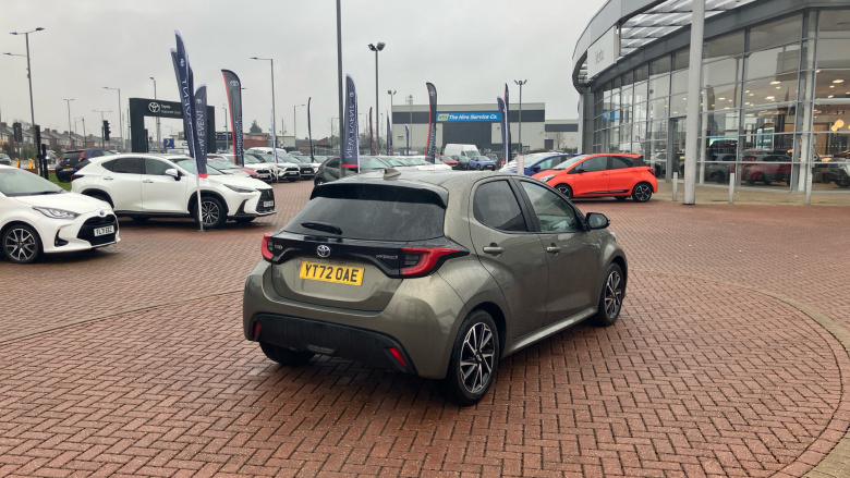 Toyota Yaris 1.5 Hybrid Design 5dr CVT Hybrid Hatchback